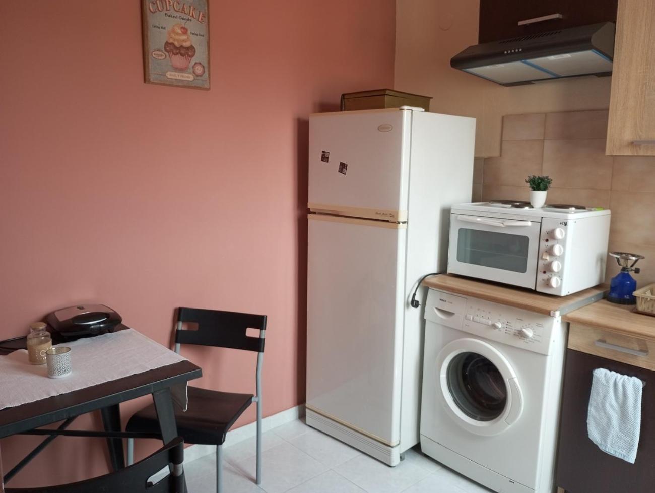 Cozy Studio Flat 1 Bedroom-Very Central Location Mytilene Ngoại thất bức ảnh