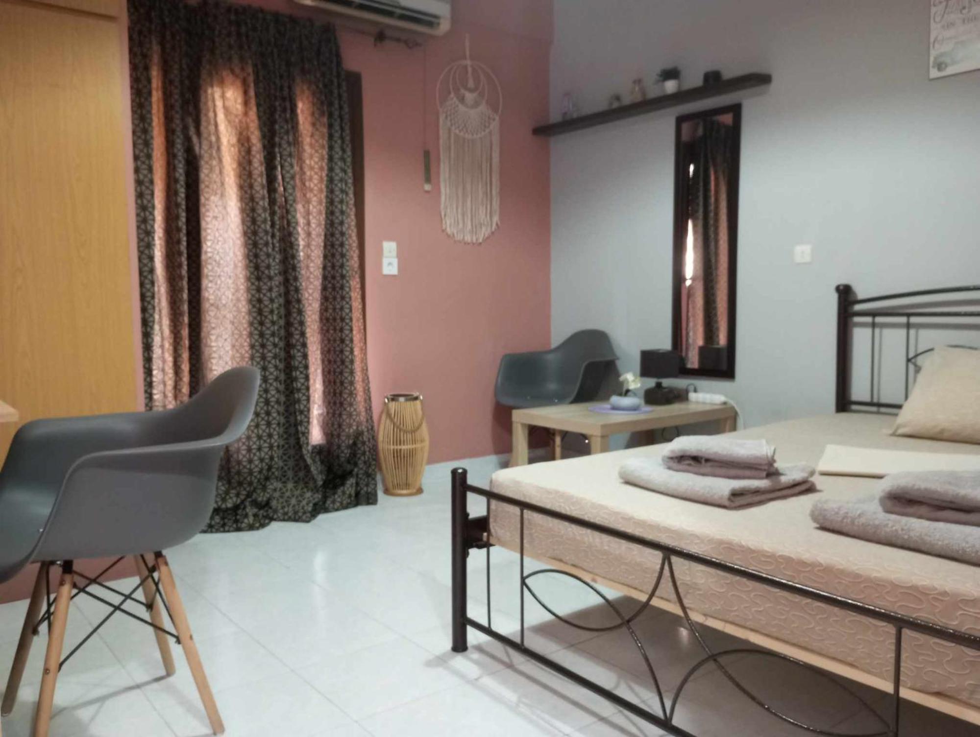 Cozy Studio Flat 1 Bedroom-Very Central Location Mytilene Ngoại thất bức ảnh